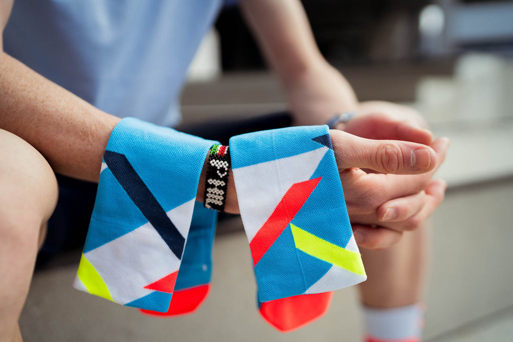 ULTRALIGHT STRIKES BLUE INFERNO Ultralight High-Cut INCYLENCE
