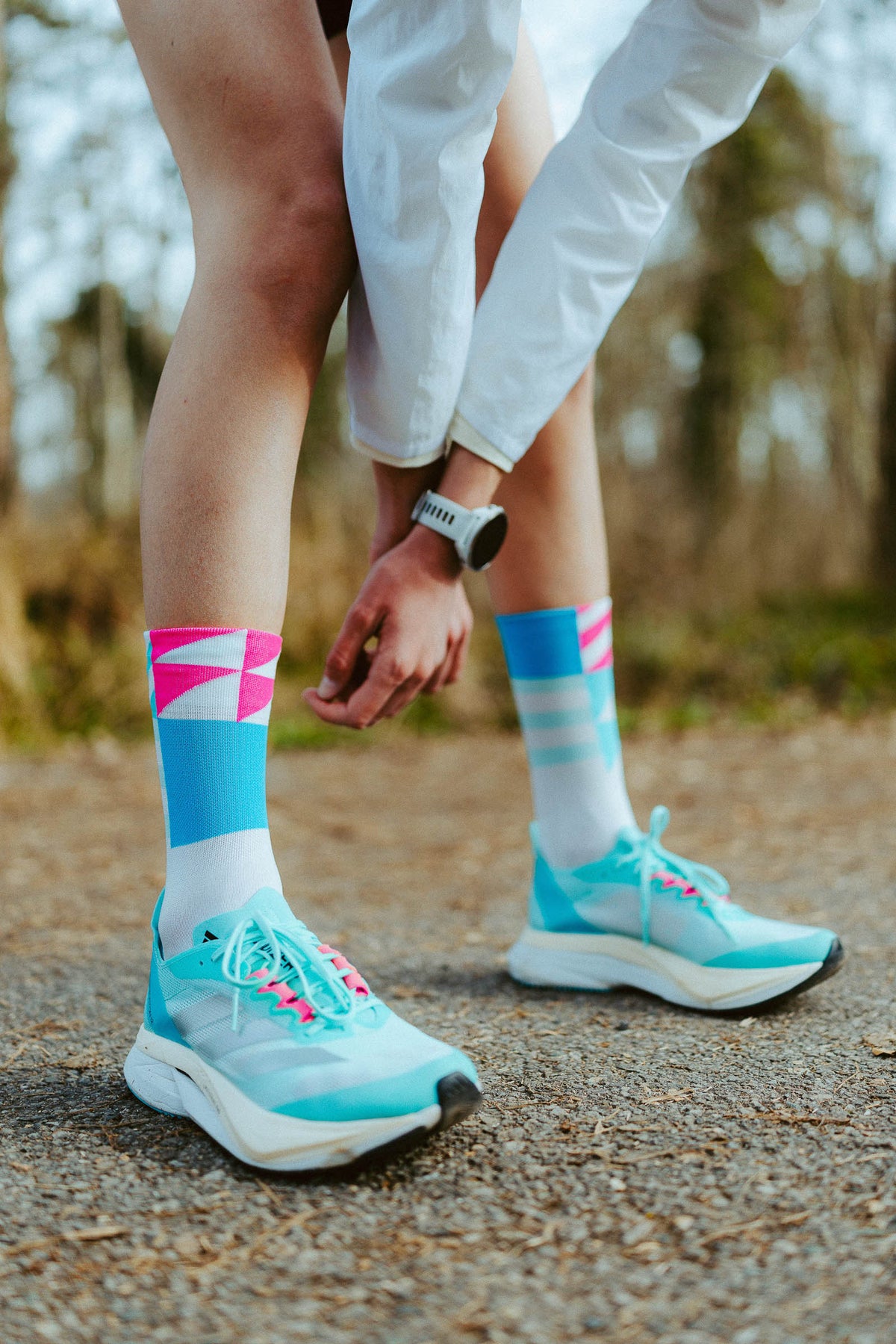 ULTRALIGHT ELEMENTS WHITE BLUE PINK Ultralight High-Cut INCYLENCE