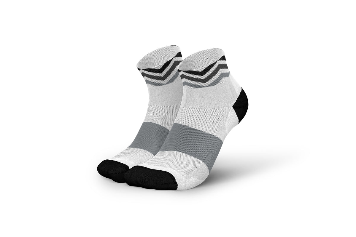 ULTRALIGHT WAVES SHORT WHITE Ultralight Low-Cut INCYLENCE