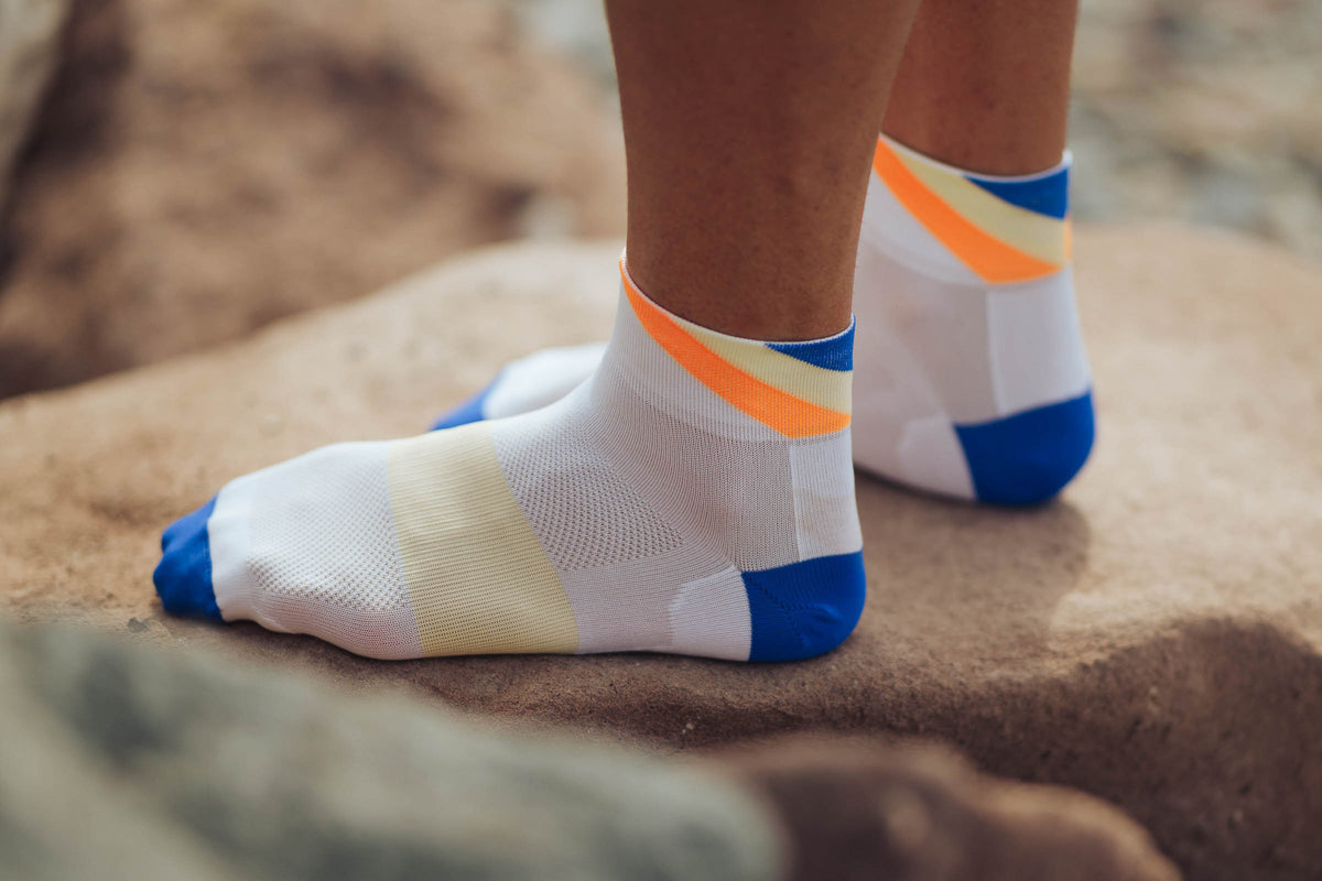 ULTRALIGHT APEX SHORT BLUE YELLOW Ultralight Low-Cut INCYLENCE