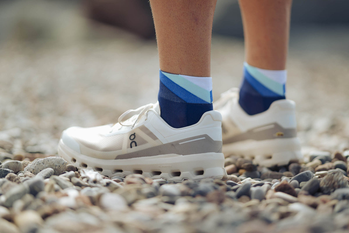 ULTRALIGHT APEX SHORT NAVY MINT Ultralight Low-Cut INCYLENCE