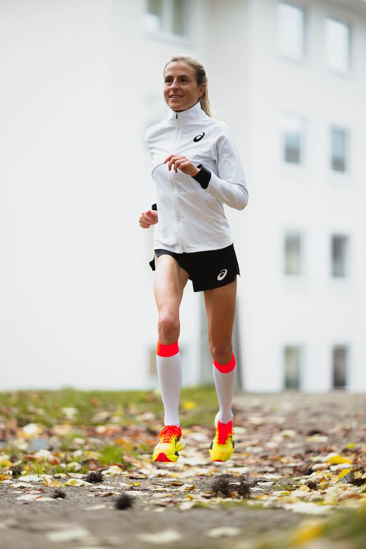 RENEWED COMPRESSION V2 WHITE INFERNO Renewed Compression INCYLENCE