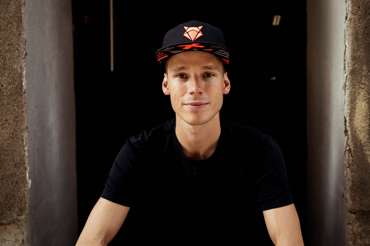 CAP ELEMENTS V2 BLACK INFERNO Lifestyle Cap INCYLENCE