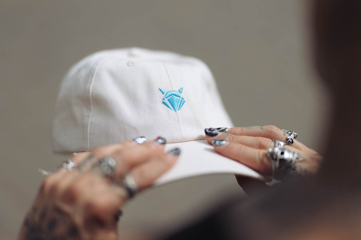 BASE CAP V1 OFF-WHITE Base Cap INCYLENCE