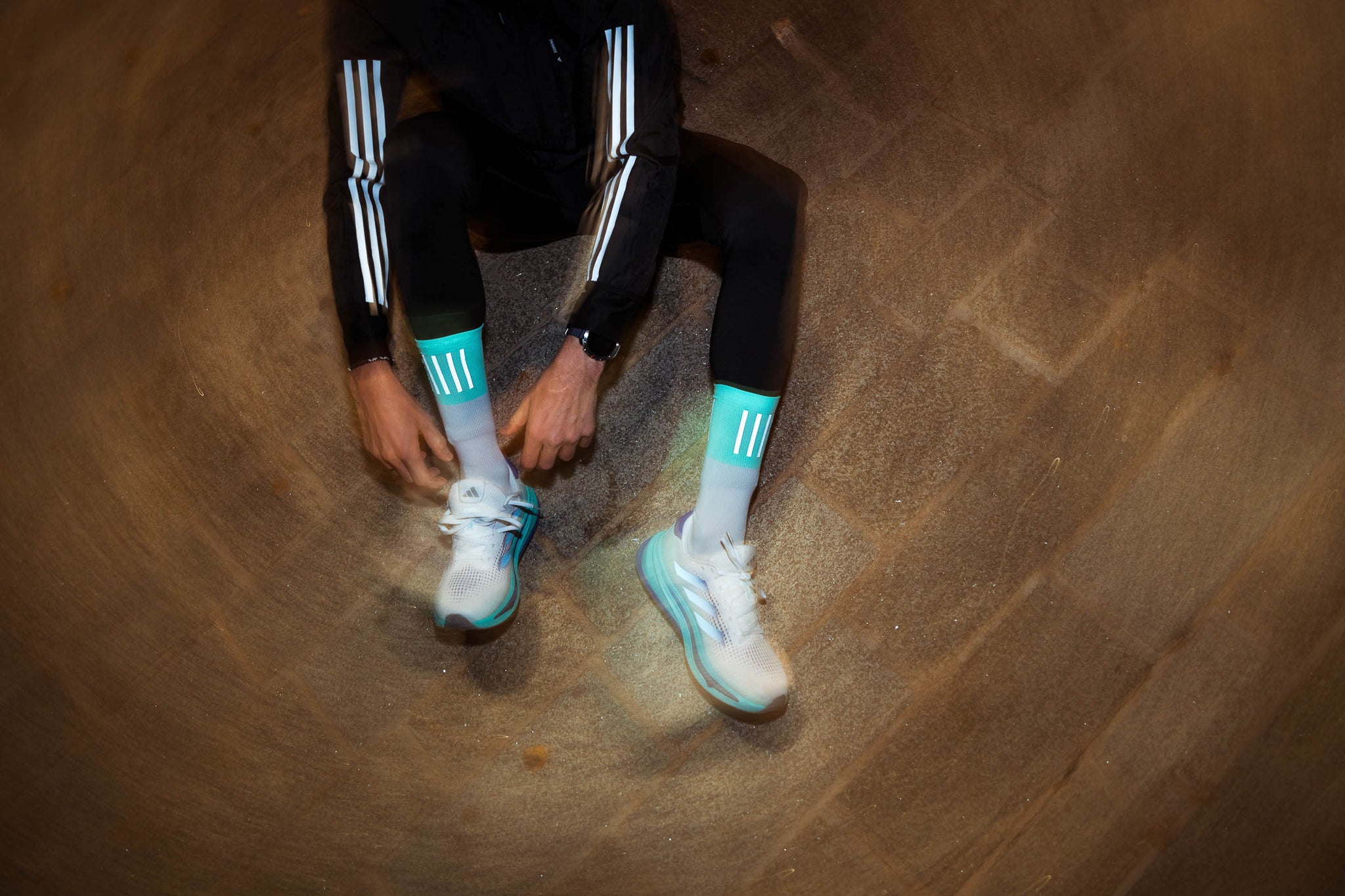 T4) Invel / インヴェル ALIVEN MIG3 SOCKS ソックス 黒 靴下
