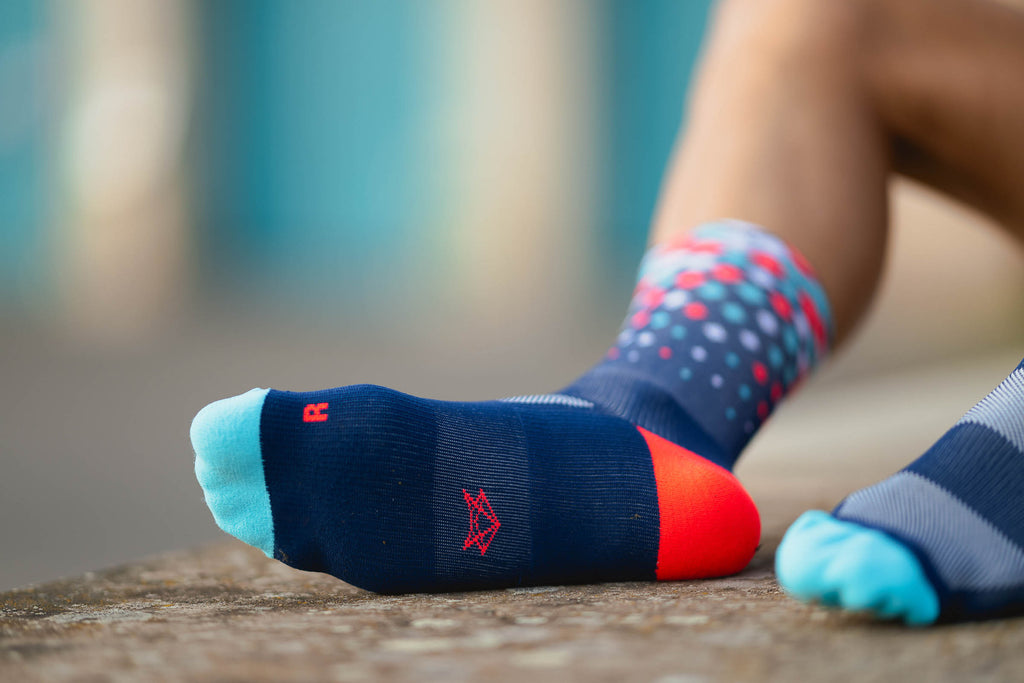 INCYLENCE RUNNING CRYSTALS NAVY CYAN INFERNO Socks INCYLENCE