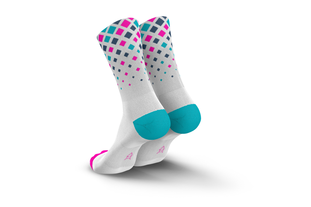 INCYLENCE RUNNING CRYSTALS WHITE PINK CYAN Socks INCYLENCE