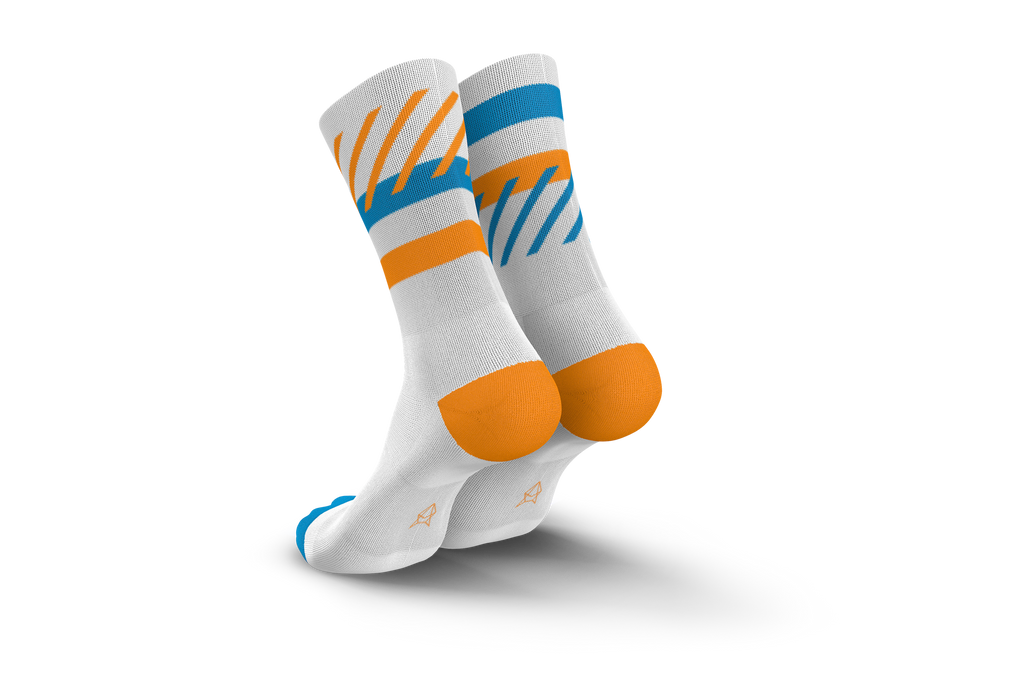 INCYLENCE RUNNING DISRUPTS WHITE BLUE ORANGE Socks INCYLENCE