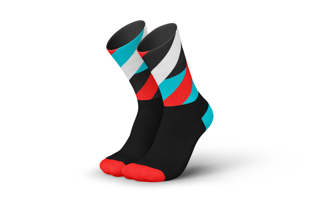 INCYLENCE RUNNING LOOPS BLACK CYAN INFERNO Socks INCYLENCE