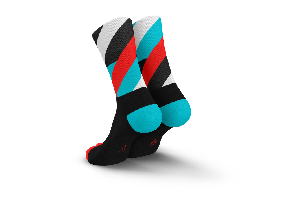 INCYLENCE RUNNING LOOPS BLACK CYAN INFERNO Socks INCYLENCE