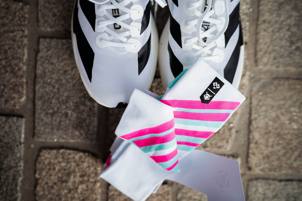 INCYLENCE RUNNING PHILIPP PFLIEGER RACING V4 WHITE MINT PINK Socks INCYLENCE   