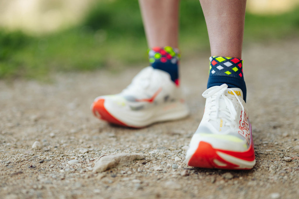 INCYLENCE RUNNING CRYSTALS SHORT NAVY CANARY Socks INCYLENCE