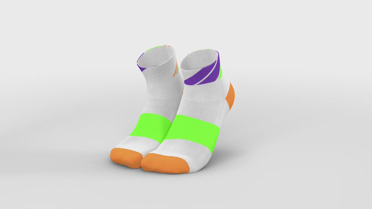 RUNNING LADDERS SHORT ORANGE GREEN Running Low-Cut INCYLENCE