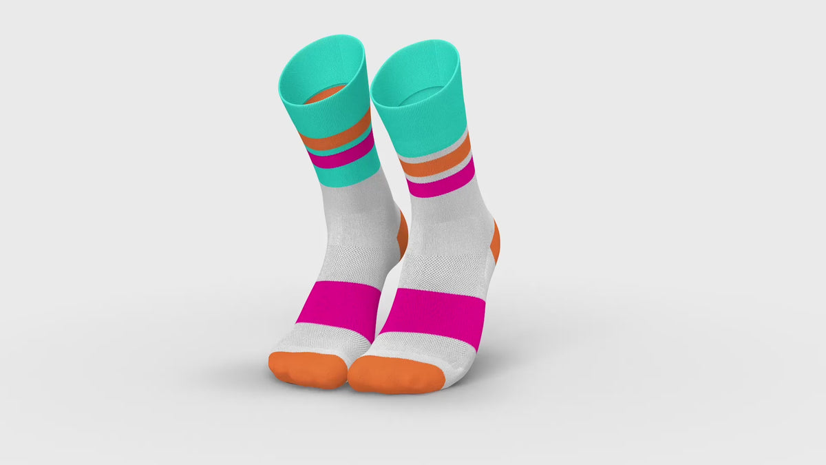 ULTRALIGHT TRACKS CYAN PINK Ultralight High-Cut INCYLENCE