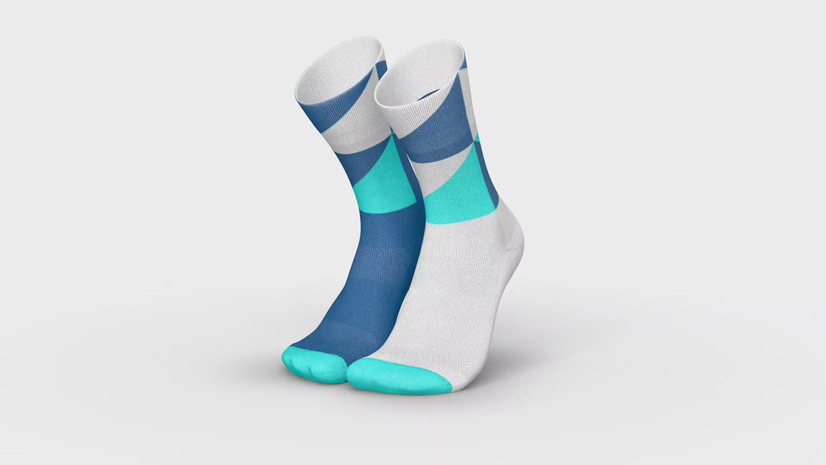 RUNNING POLYGONS BLUE Running High-Cut INCYLENCE