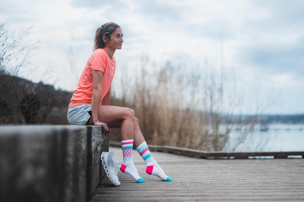 RUNNING DISRUPTS PINK CYAN Running High-Cut INCYLENCE
