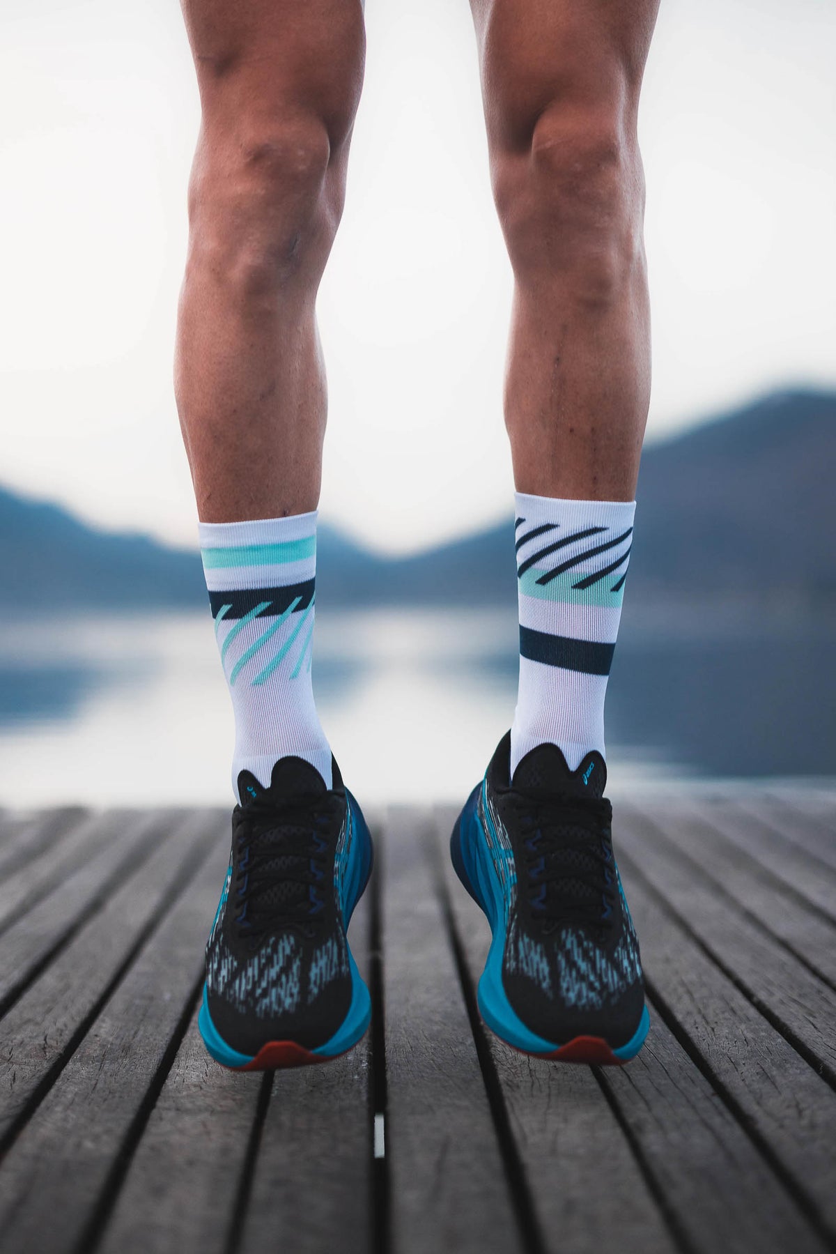 RUNNING DISRUPTS NAVY BLUE MINT Running High-Cut INCYLENCE
