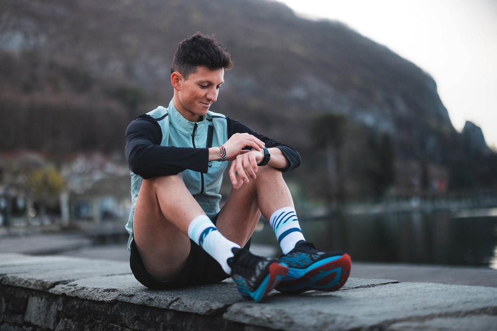 RUNNING DISRUPTS NAVY BLUE MINT Running High-Cut INCYLENCE