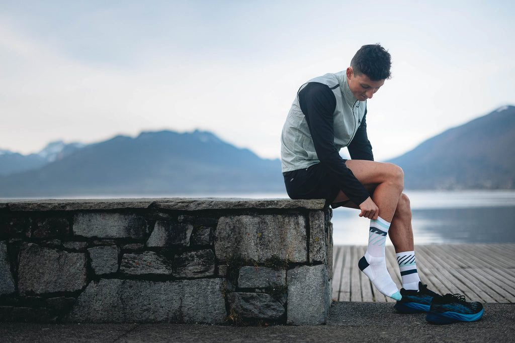 RUNNING DISRUPTS NAVY BLUE MINT Running High-Cut INCYLENCE