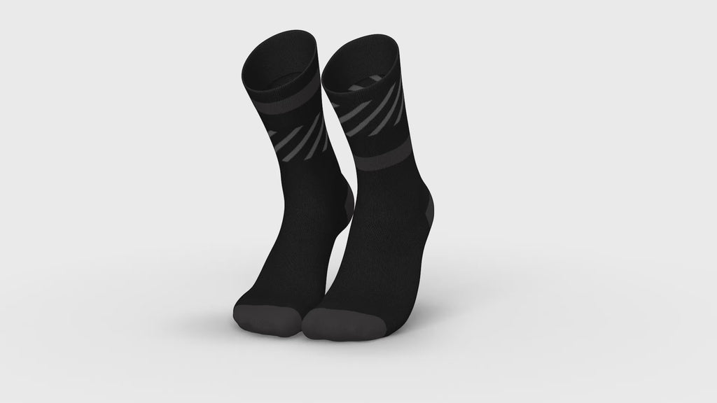 RUNNING DISRUPTS BLACK Running High-Cut INCYLENCE